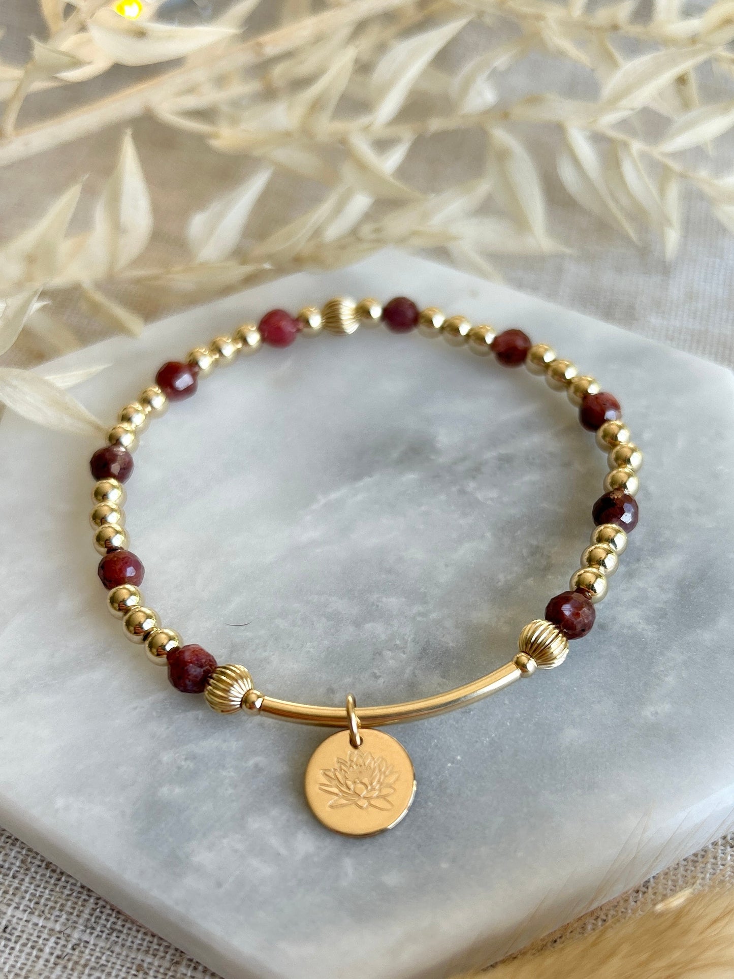 The Sophia Birth Flower & Birthstone Bracelet - Gold Filled