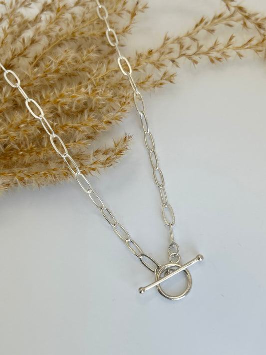 STERLING SILVER PAPERCLIP TOGGLE NECKLACE